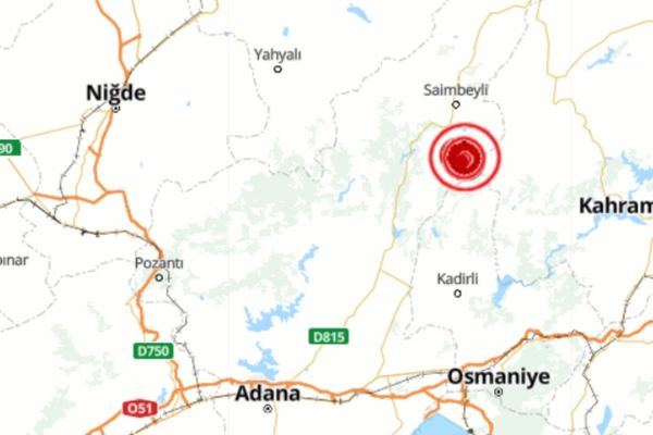 Adana'da deprem Adana'da deprem