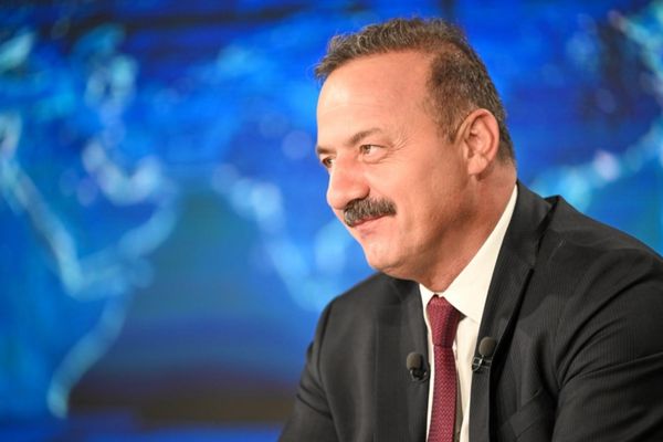 Ağıralioğlu: Ekonomi kötü yönetiliyor; millet görüyor, millet yaşıyor