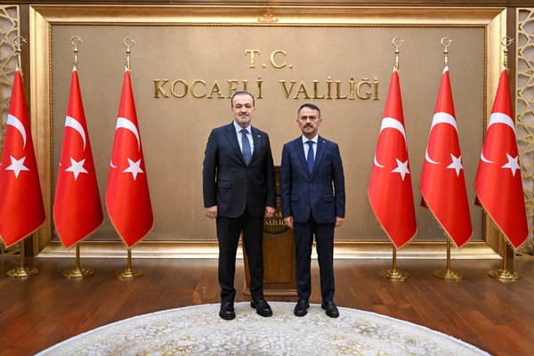 AK Parti Kocaeli İl Başkanı Talus Vali Aktaş’ı ziyaret etti