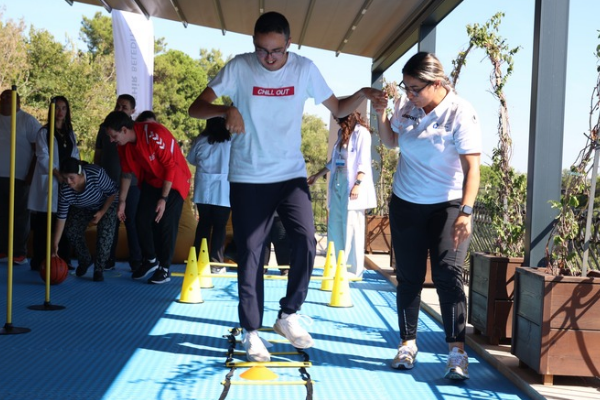 Antalya’da özel gereksinimli bireylere yönelik spor ve atölye etkinlikleri düzenlendi Antalya’da özel gereksinimli bireylere yönelik spor ve atölye etkinlikleri düzenlendi