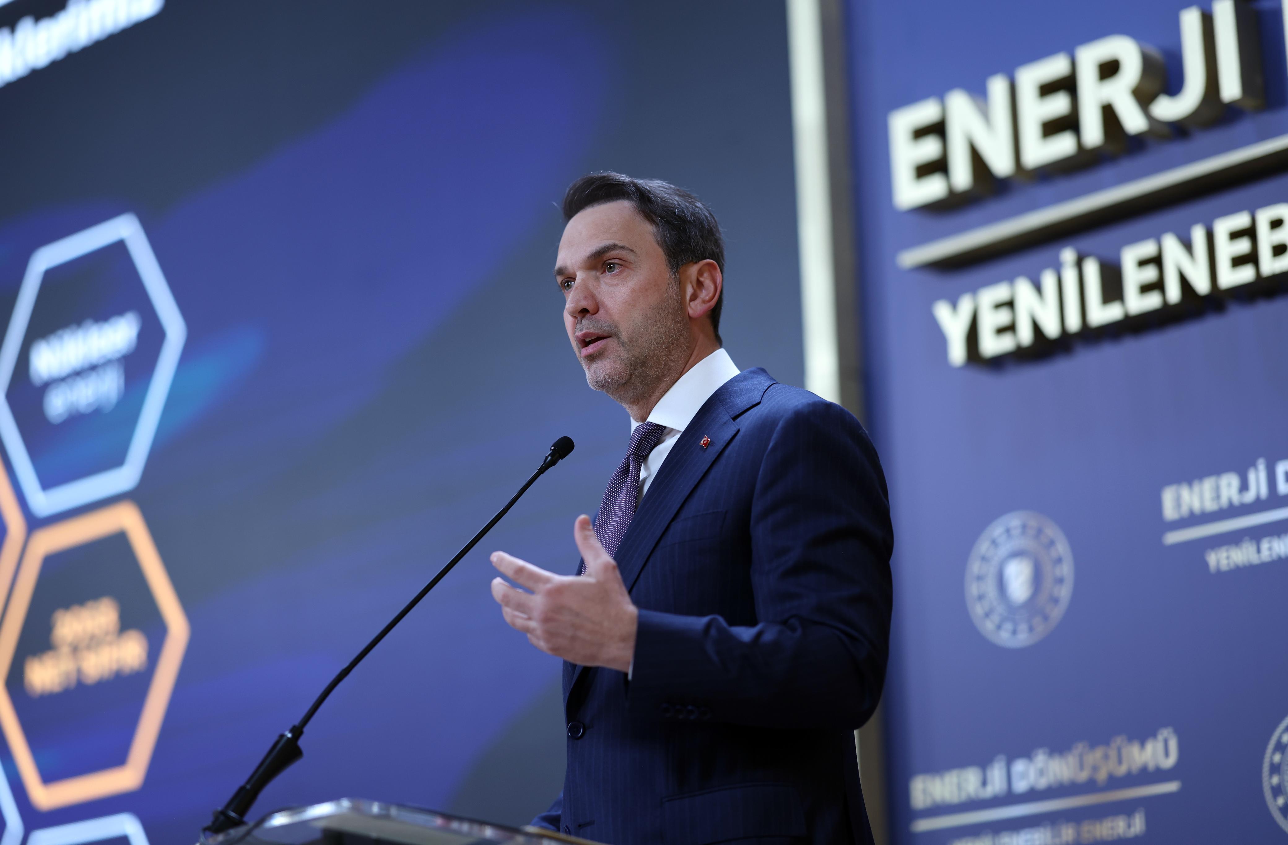 Bakan Bayraktar: Türkiye'yi enerjide tam bağımsız kılacağız