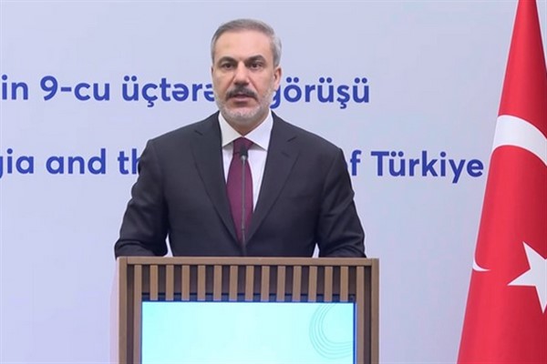 Bakan Fidan, Brüksel'de iş dünyası ve STK temsilcileriyle görüştü Bakan Fidan, Brüksel'de iş dünyası ve STK temsilcileriyle görüştü