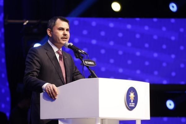 Bakan Kurum: Biz acıyı hiçbir zaman siyasi malzeme yapmadık 