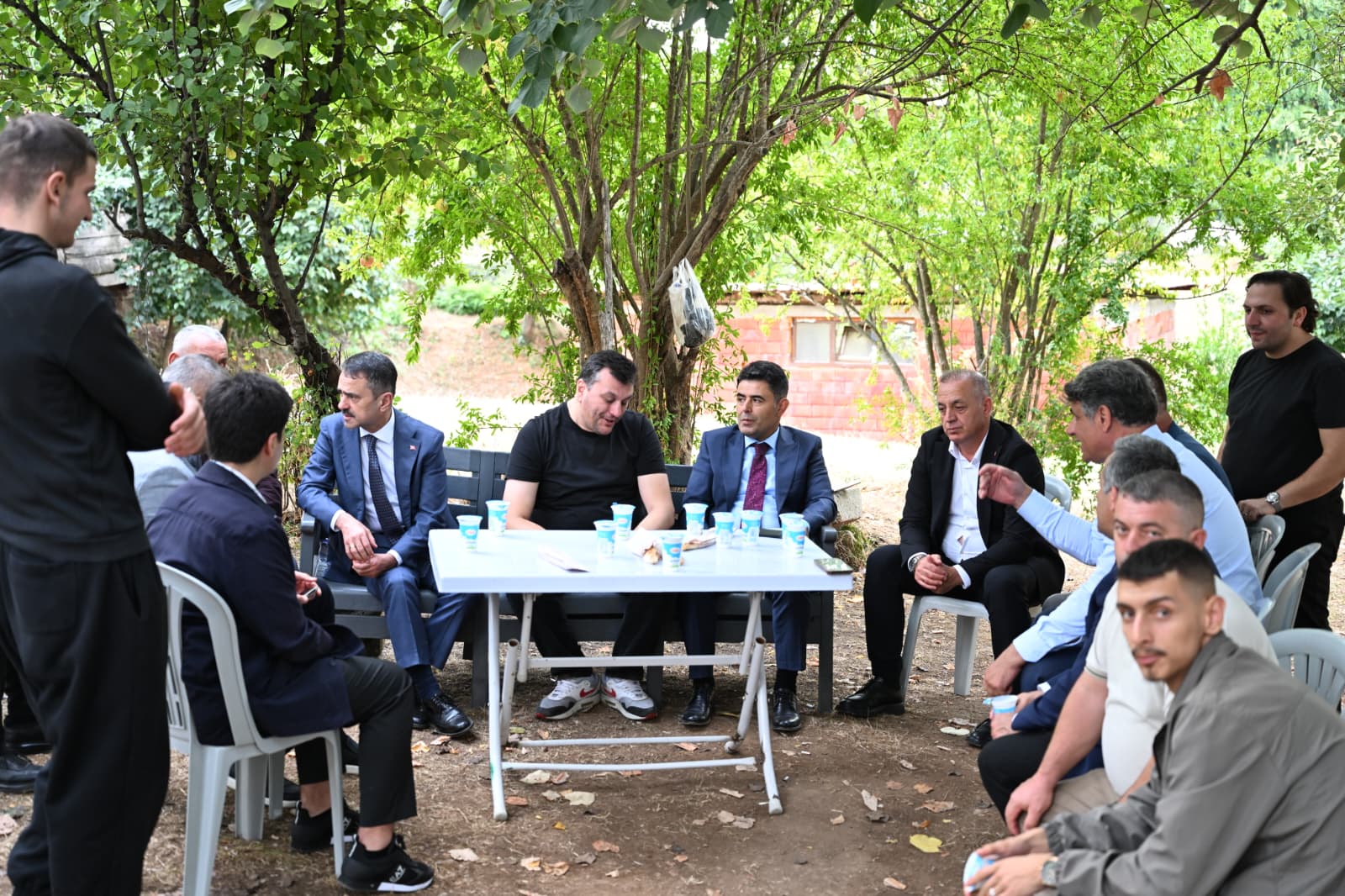 Bakan Yardımcısı Boyraz ve Vali Aktaş’tan Ali Keskin’e taziye ziyareti