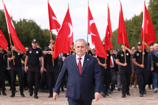 Başkan Özarslan’dan 29 Ekim Cumhuriyet Bayramı mesajı