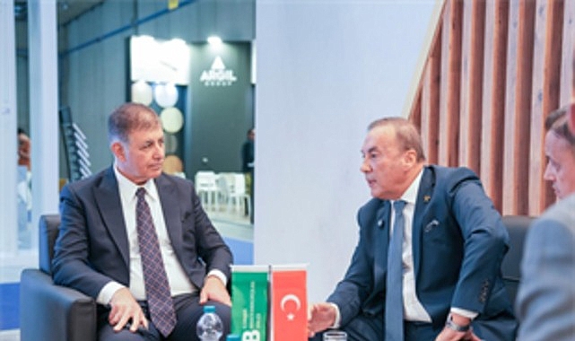 Başkan Tugay'dan İtalya'da Marble İzmir temasları