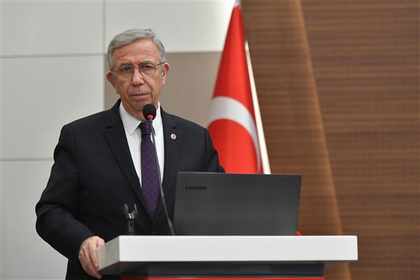 Başkan Yavaş, Nallıhan İpek İğne Oyaları Festivali’ne katıldı Başkan Yavaş, Nallıhan İpek İğne Oyaları Festivali’ne katıldı