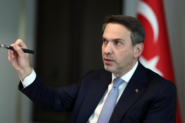 Bayraktar: Türkiye ile Kuzey Ren-Vestfalya arasında enerji gündemini ele aldık