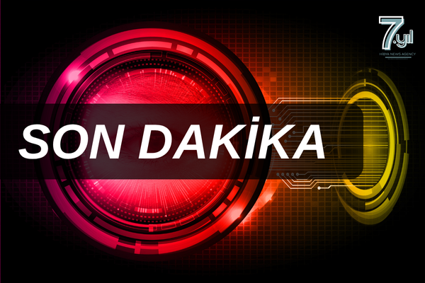 Beyoğlu'nda tramvay raydan çıktı 