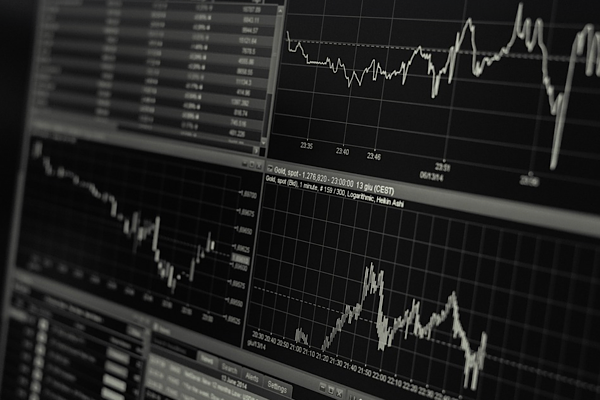 BIST 100 endeksinde 14.085 seviyesi direnç olarak izleniyor