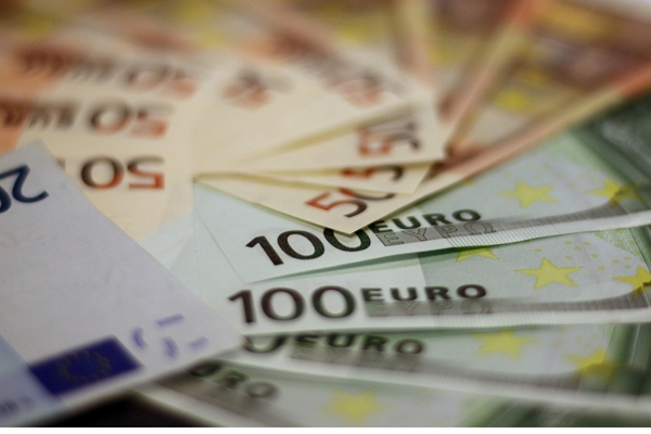 Bulgaristan'da sel mağdurlarına 77 bin euro'luk destek