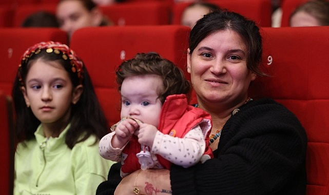 Cesur, Kocaeli Kitap Fuarı'nda “Yeni Bir Ben"i anlattı