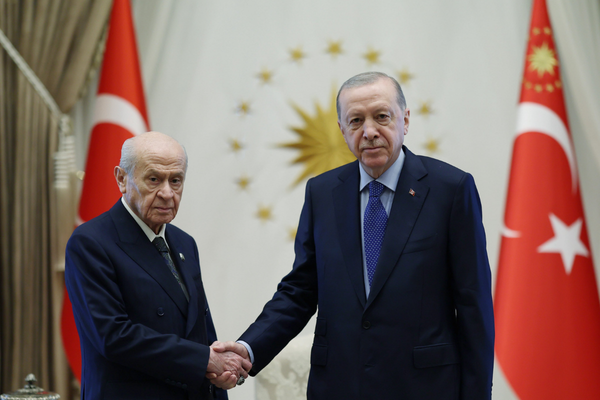 Cumhurbaşkanı Erdoğan, Devlet Bahçeli'yi kabul etti Cumhurbaşkanı Erdoğan, Devlet Bahçeli'yi kabul etti