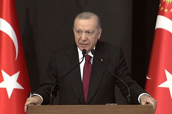 Erdoğan’dan Sadık Ahmet’i anma mesajı