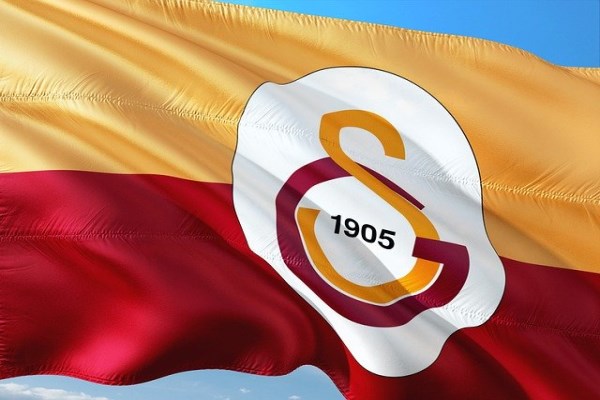Galatasaray, Deniz Gül transferi için görüşmelere başladı Galatasaray, Deniz Gül transferi için görüşmelere başladı