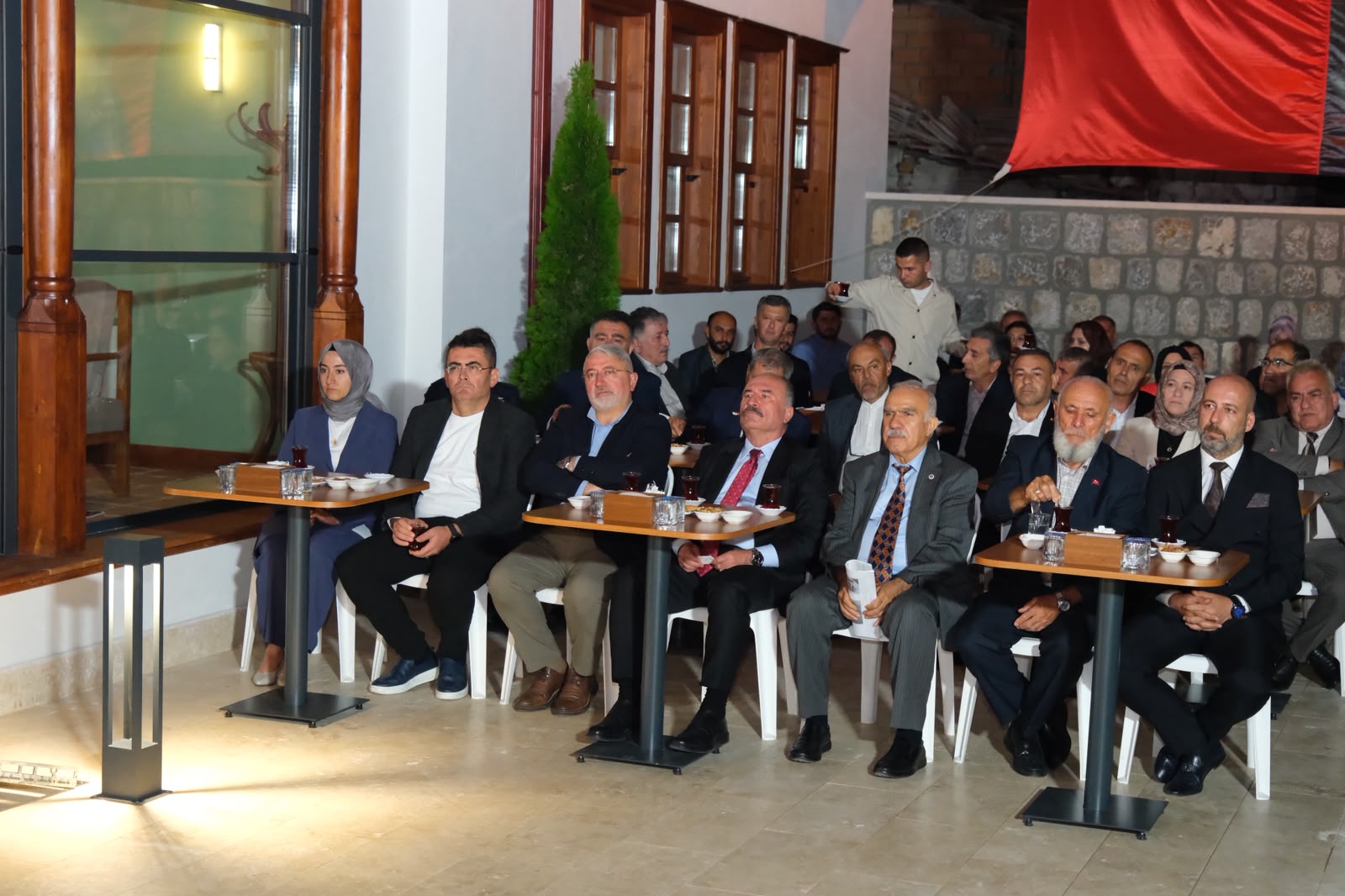 İkiz Konak’ta "Kahramanlık Türküleri ve Şiir Dinletisi" etkinliği düzenlendi