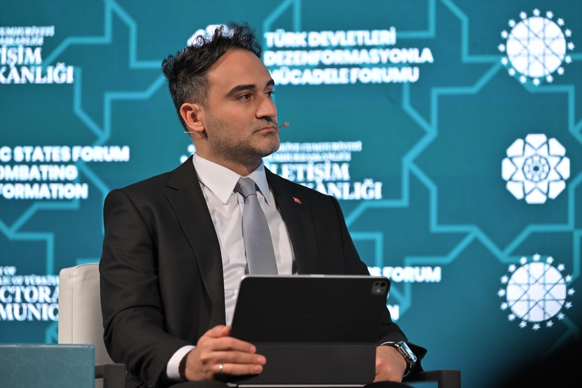 İletişim Başkanlığınca, Türk dünyasını hedef alan dezenformasyona ilişkin panel düzenlendi İletişim Başkanlığınca, Türk dünyasını hedef alan dezenformasyona ilişkin panel düzenlendi