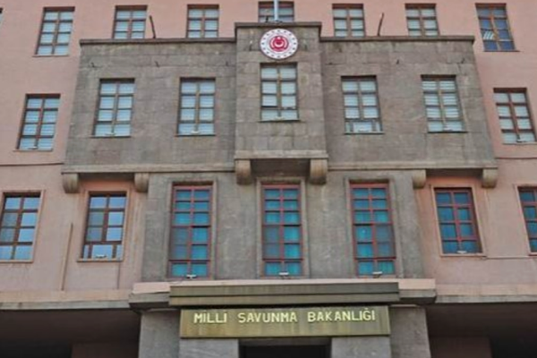 İtalyan fırkateyni ITS Luigi Rizzo Antalya’ya liman ziyareti gerçekleştirdi