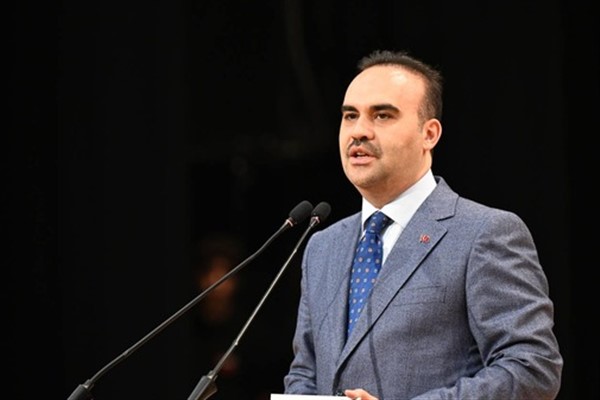 Kacır: Türkiye önümüzdeki yıl ilk 10 savunma sanayisi ihracatçısından biri olacak