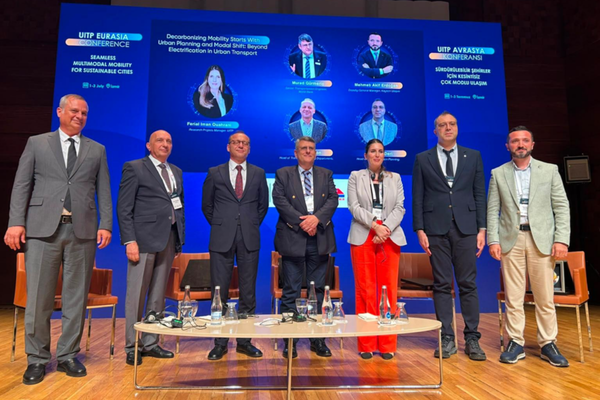 Kayseri'den uluslararası konferansta "Düşük Karbonlu Ulaşım" sunumu