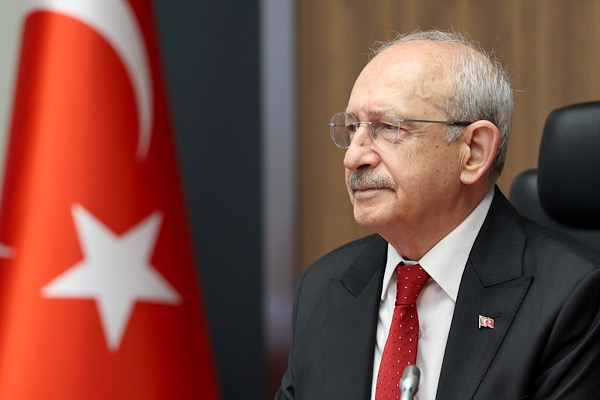 Kılıçdaroğlu, CHP’nin 103. kuruluş yıl dönümü programına katıldı Kılıçdaroğlu, CHP’nin 103. kuruluş yıl dönümü programına katıldı
