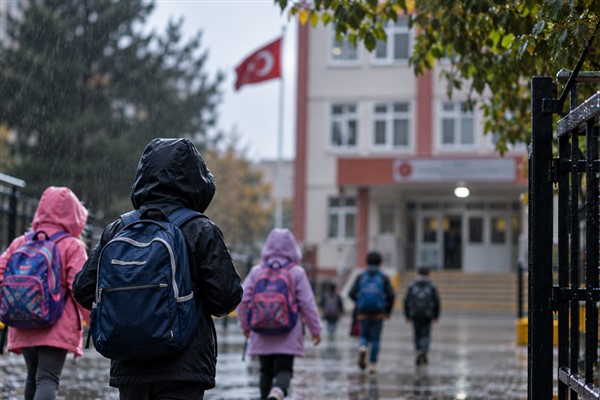 Kocaeli’de eğitime 1 gün ara verildi