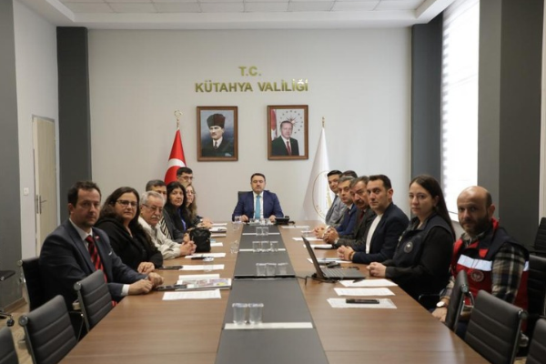 Kütahya Toprak Koruma Kurulu toplantısı gerçekleştirildi Kütahya Toprak Koruma Kurulu toplantısı gerçekleştirildi