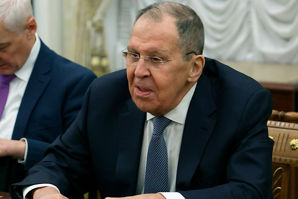 Lavrov, Bangladeş Dışişleri Bakanı Rahman ile bir araya geldi Lavrov, Bangladeş Dışişleri Bakanı Rahman ile bir araya geldi