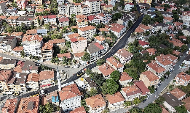 Maltepe'de asfalt seferberliği devam ediyor