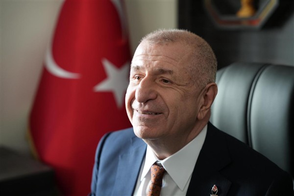 Özdağ: Siz neye ve kime muhalifsiniz?