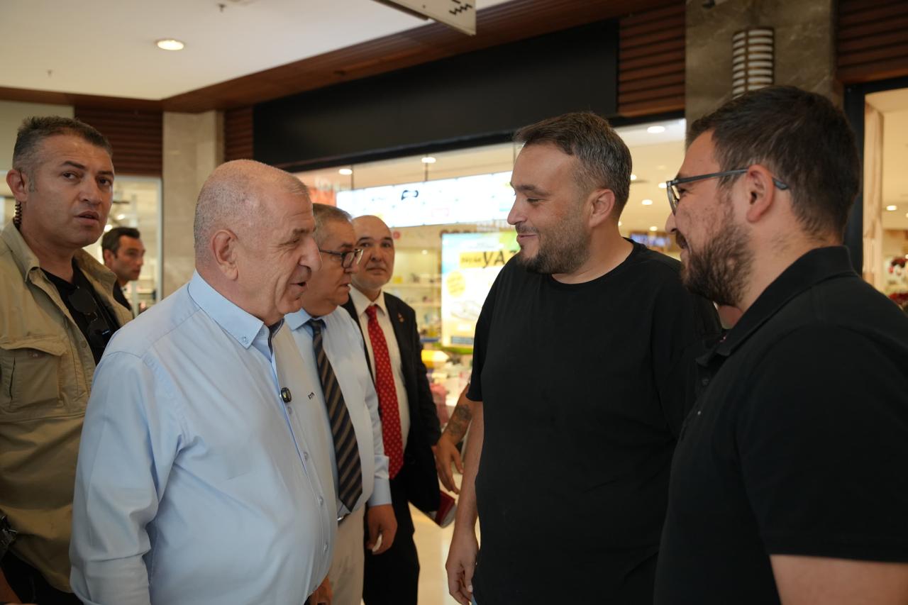 Özdağ, Yenimahalle’de esnaf ve vatandaşlarla buluştu Özdağ, Yenimahalle’de esnaf ve vatandaşlarla buluştu