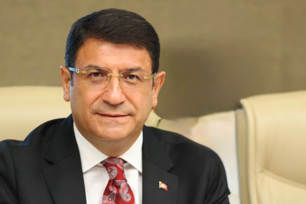 Şahin: Çocukları korumanın yolu sadece cezayı artırmak değildir Şahin: Çocukları korumanın yolu sadece cezayı artırmak değildir