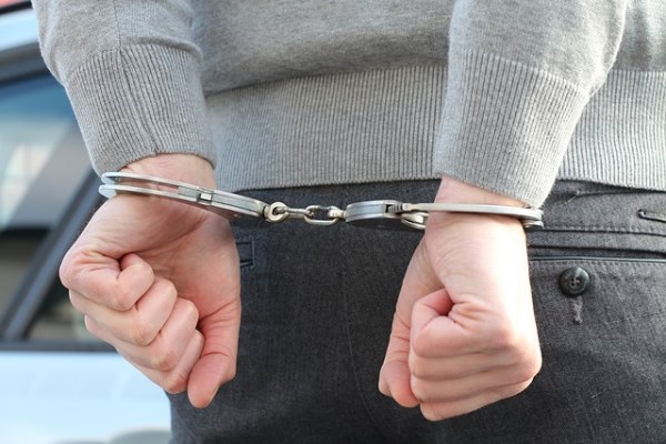 Şanlıurfa'da yolcu otobüsünde 16 kilo skunk ele geçirildi