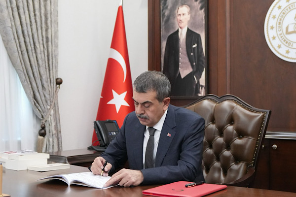 Tekin: İş birliklerimizin ülkelerimiz için hayırlı olmasını diliyorum