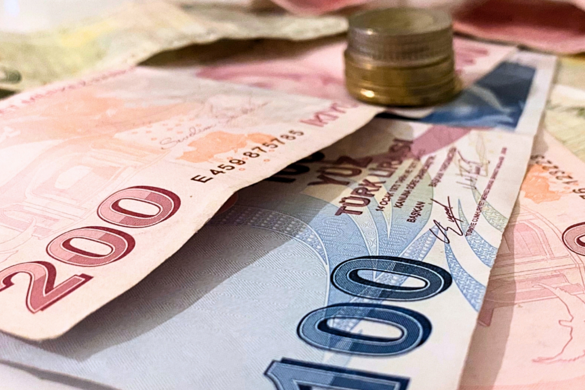 TL mevduat faizi düşmeye devam etti