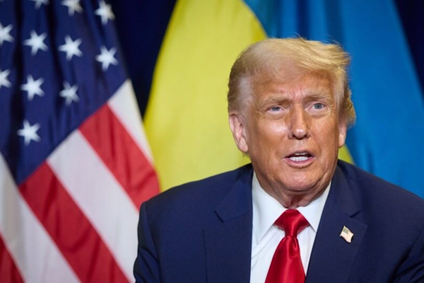 Trump: Beyaz Saray’daki askeri kompleks inşası planlanandan önde ilerliyor Trump: Beyaz Saray’daki askeri kompleks inşası planlanandan önde ilerliyor