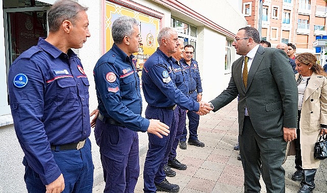 Üsküdar Belediye Başkan Vekili Gültekin'den İtfaiyecilere: “Minnet Duymamız Gereken Kahramanlarsınız" 