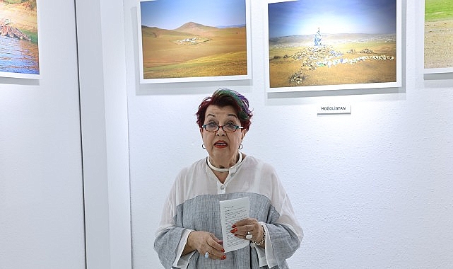 “Uzaklarda Bir Yerlerde" sergisi açıldı
