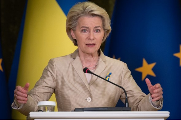 Von der Leyen:Valencia selleri için İspanya’ya yaklaşık 1 milyar euro destek sağlanacak