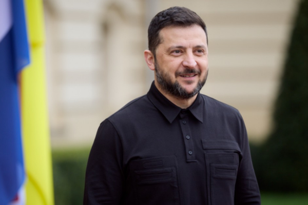 Zelenski: Rusya'daki askeri ve enerji tesisleri vuruldu