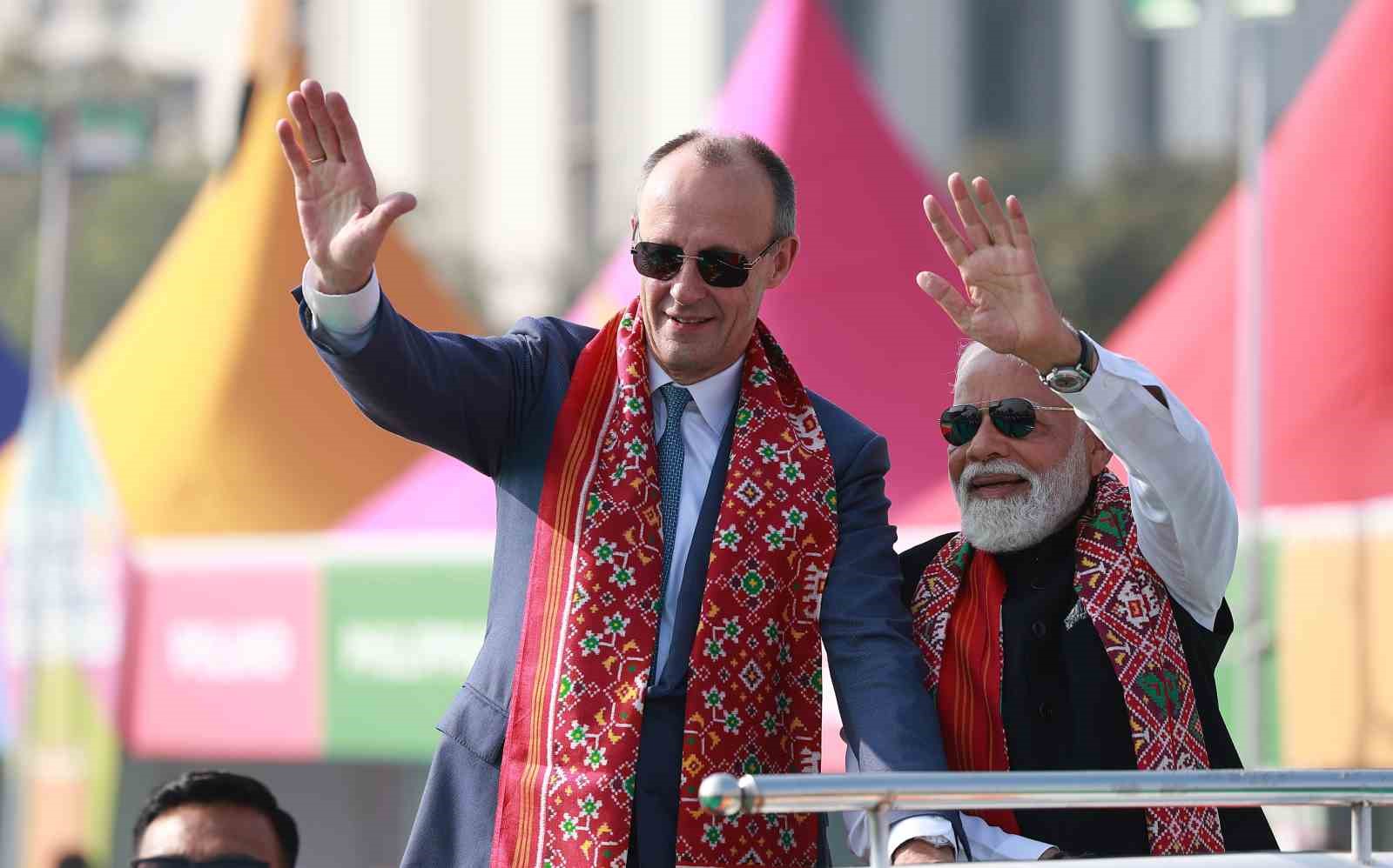 Almanya Başbakanı Merz’den Hindistan’a ilk ziyaret
Almanya Başbakanı Merz’den Hindistan’a ilk ziyaret