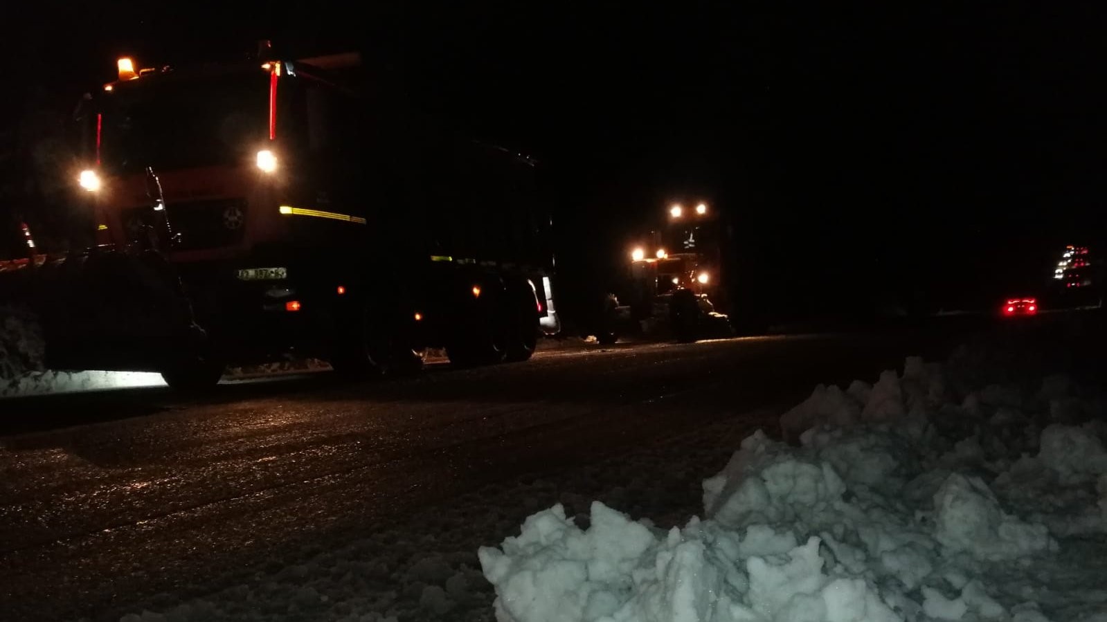 Antalya-Konya kara yolunda kar etkisini artırdı
Antalya-Konya kara yolunda kar etkisini artırdı