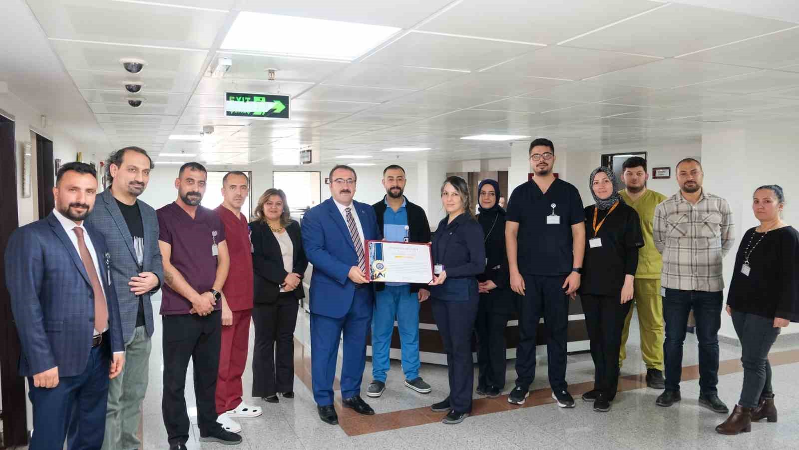 Araştırma Hastanesi’nde "Başarılı Öz Değerlendirme" süreci
Araştırma Hastanesi’nde "Başarılı Öz Değerlendirme" süreci