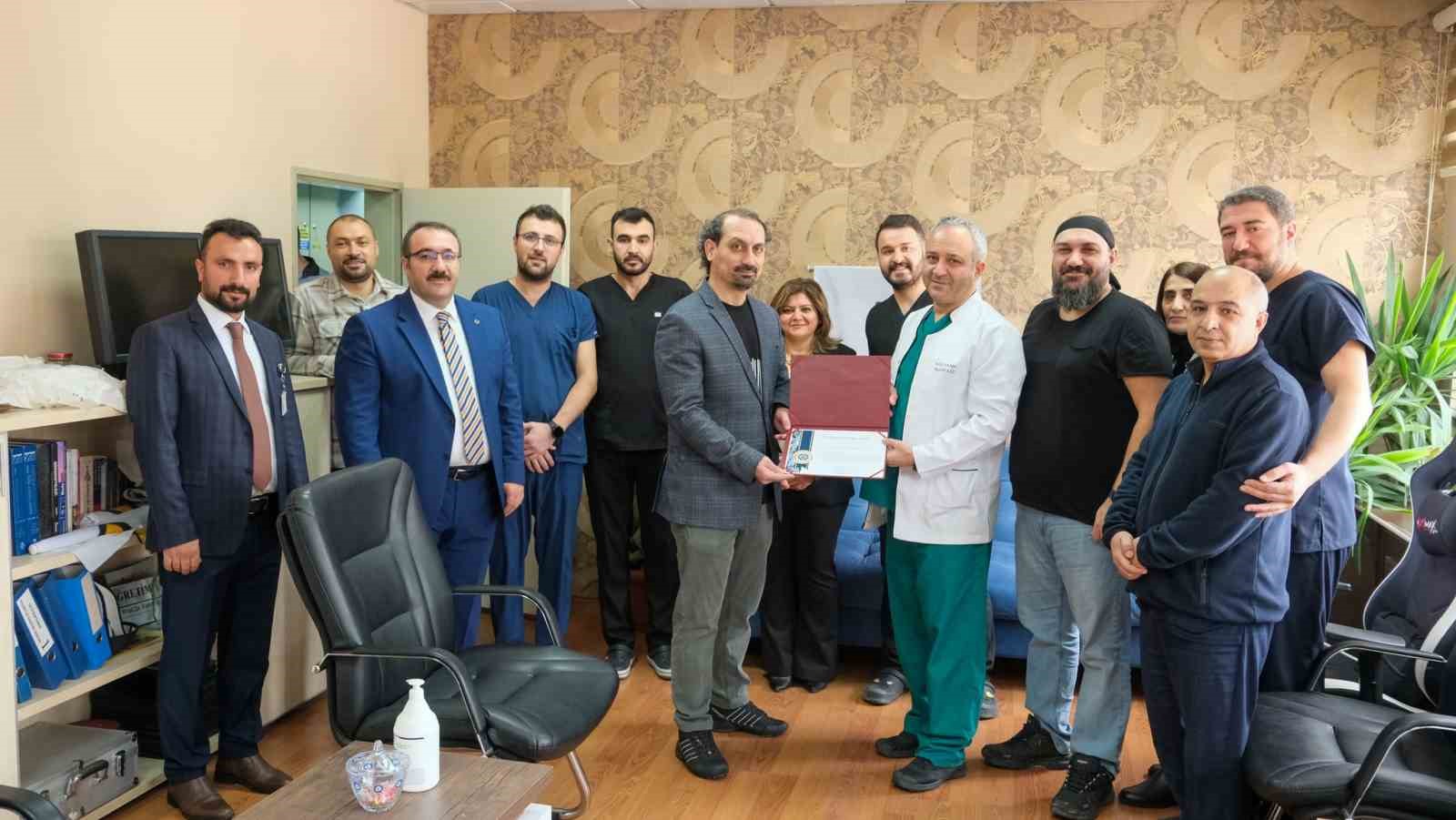 Araştırma Hastanesi’nde "Başarılı Öz Değerlendirme" süreci
Araştırma Hastanesi’nde "Başarılı Öz Değerlendirme" süreci