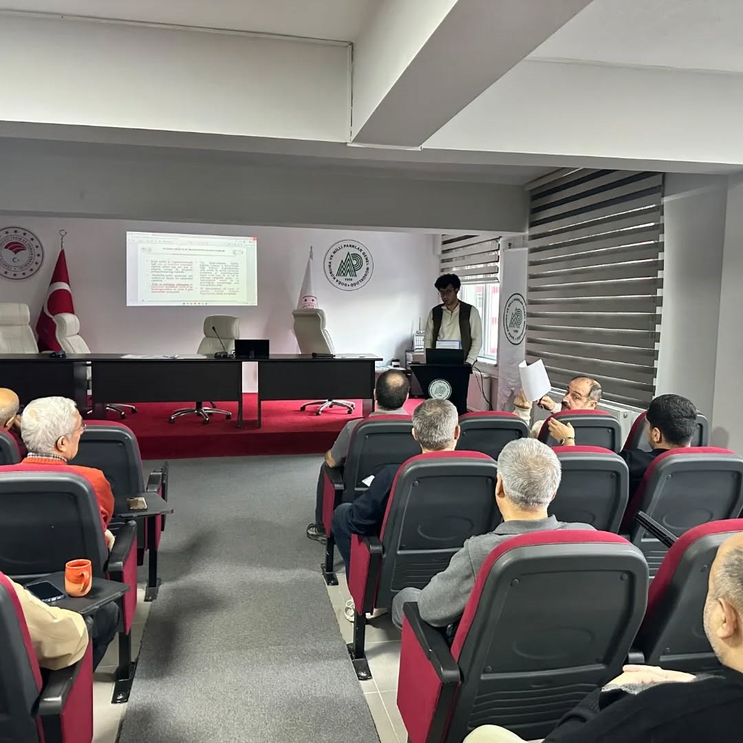 Aydın DKMP’de personeller bilgilendirildi
Aydın DKMP’de personeller bilgilendirildi