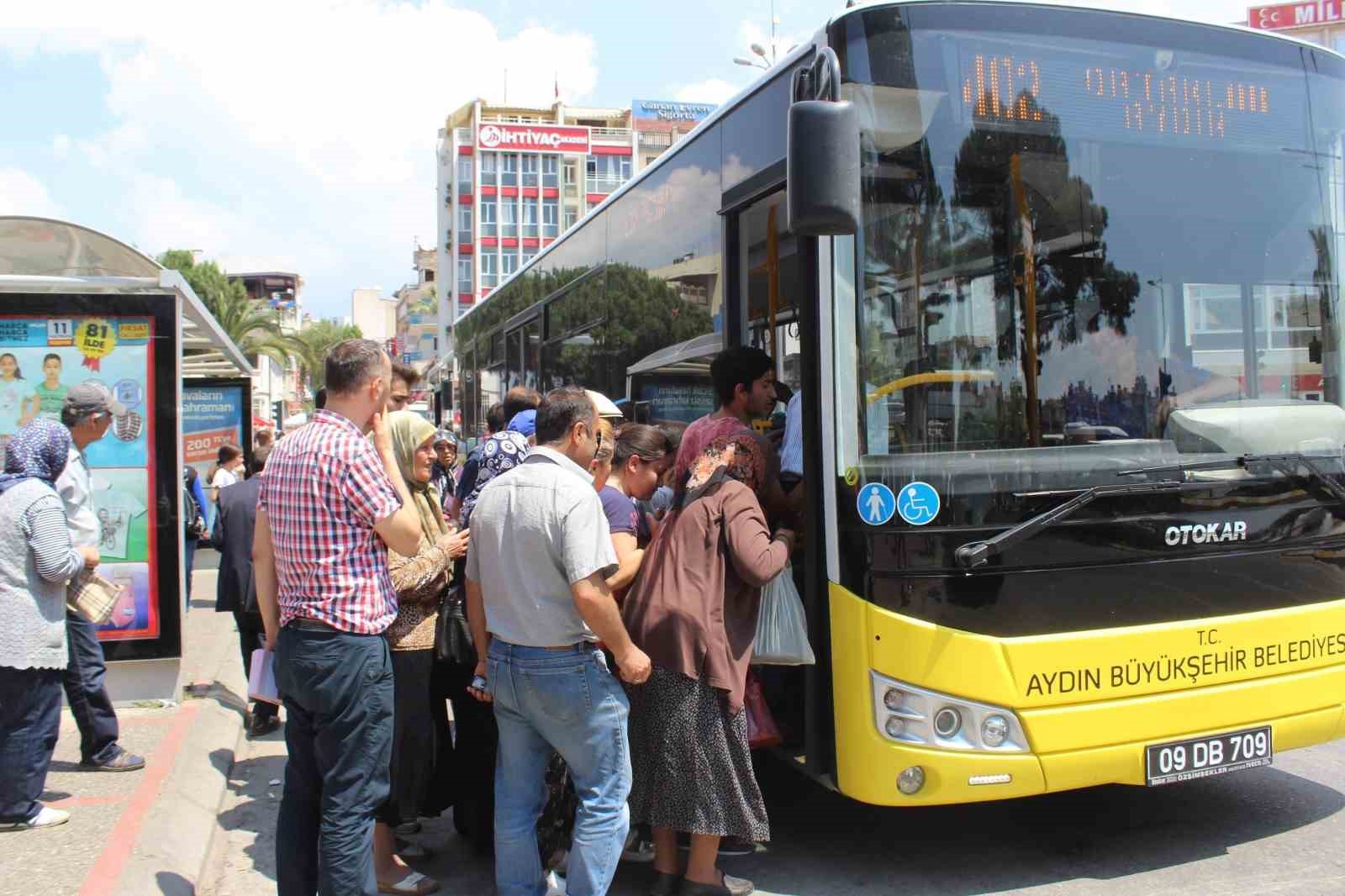 Aydın’da Şehir Hastanesi için yeni toplu taşıma düzenlemesi
Aydın’da Şehir Hastanesi için yeni toplu taşıma düzenlemesi