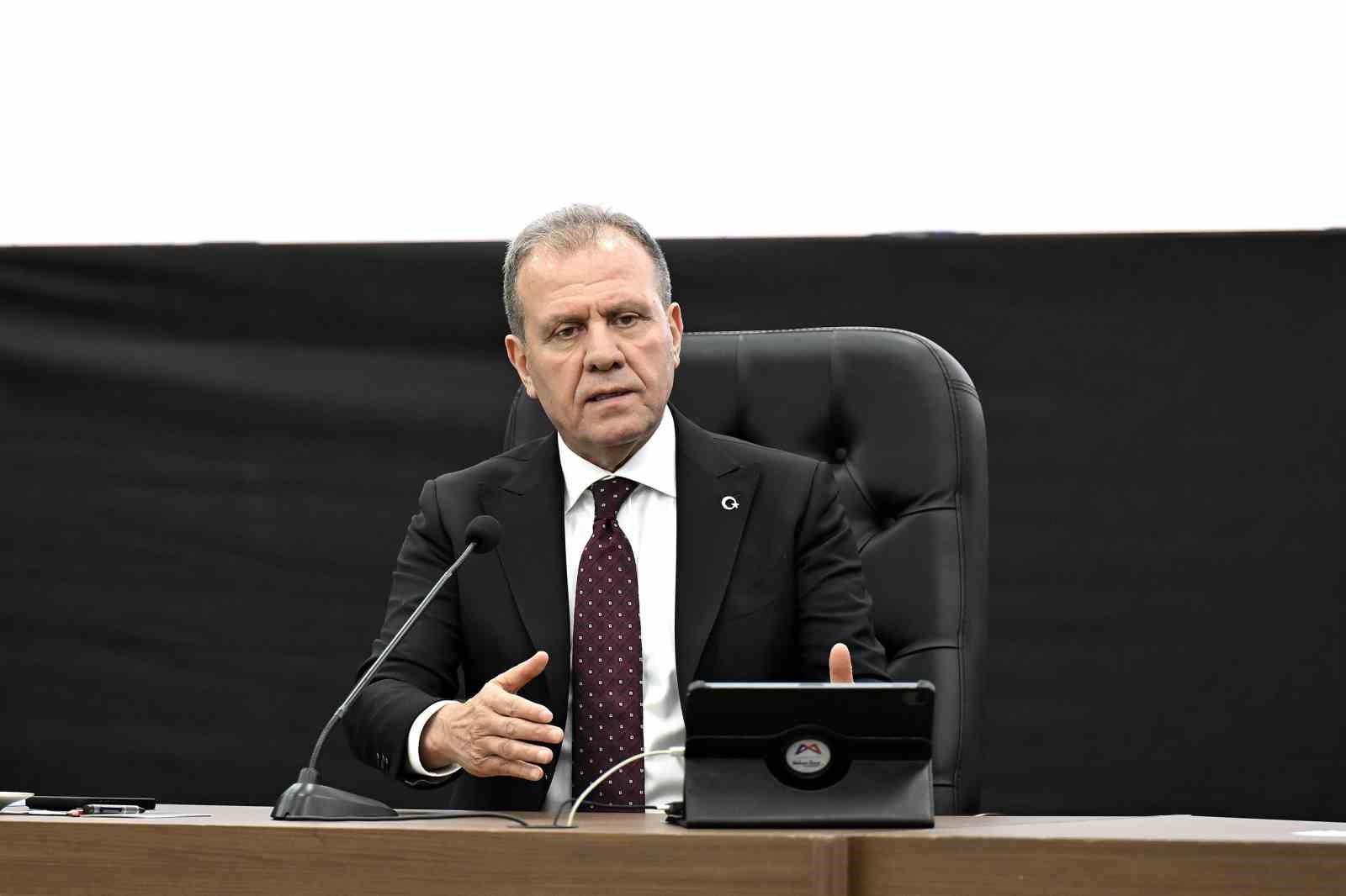 Başkan Seçer: "Mersin’in değerlerine tüm Mersin’in sahip çıkması gerekir"
Başkan Seçer: "Mersin’in değerlerine tüm Mersin’in sahip çıkması gerekir"