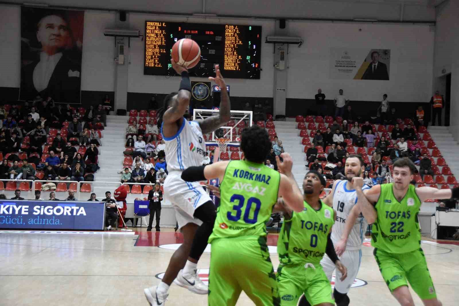 Basketbol Süper Ligi: Aliağa Petkimspor: 76 - TOFAŞ: 82
Basketbol Süper Ligi: Aliağa Petkimspor: 76 - TOFAŞ: 82