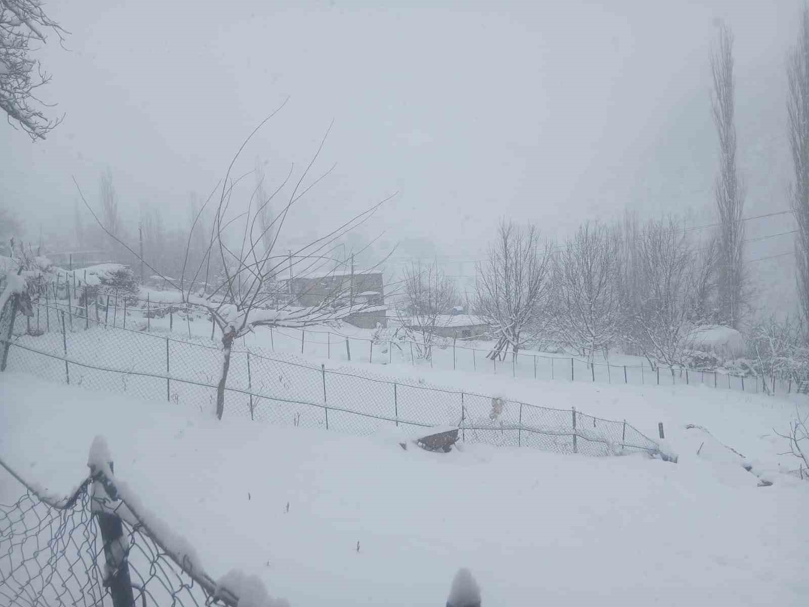 Batman’da 500 köy ve mezra yolu ulaşıma açıldı
