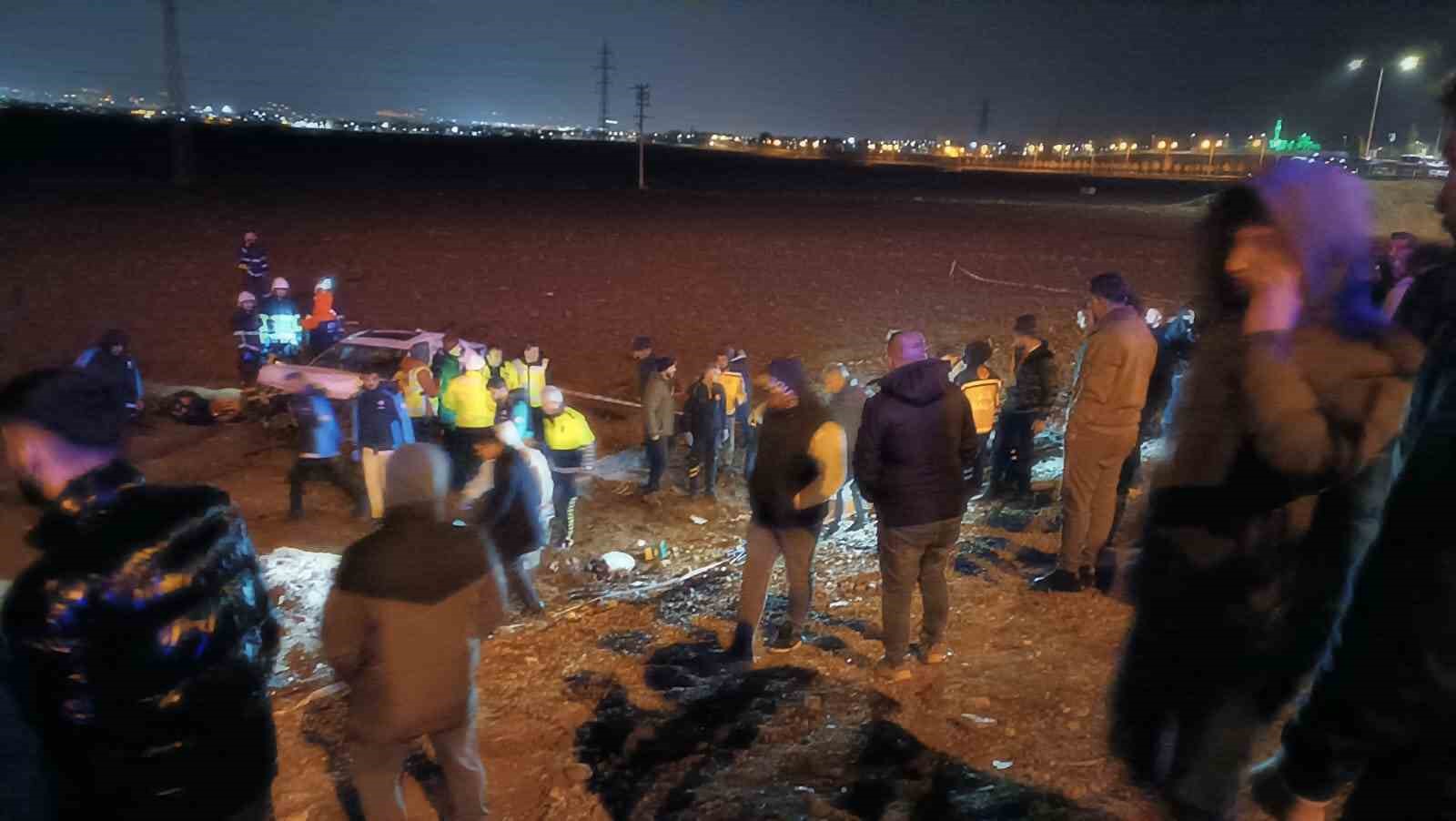 Batman’da feci kaza: 3 ölü, 3 yaralı
Batman’da feci kaza: 3 ölü, 3 yaralı